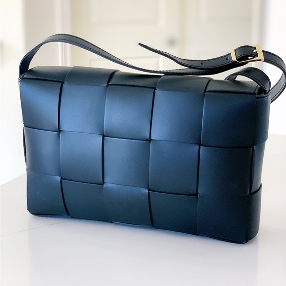 Handbags - 🇮🇹Valentina Fiore Genuine Leather Cross Weave Black Shoulder Bag Made In…
